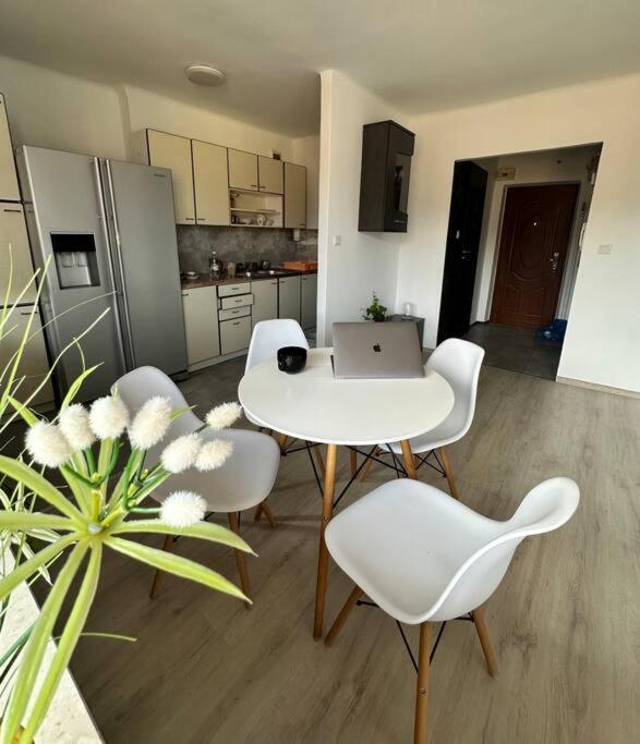 Sunny Apartment In Silesia Czeladź Exterior foto